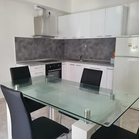 Noemi Apartman